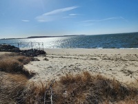 Town Way to Water beach area-steps from house